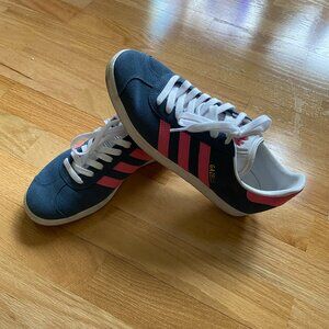 Adidas Gazelle sneakers